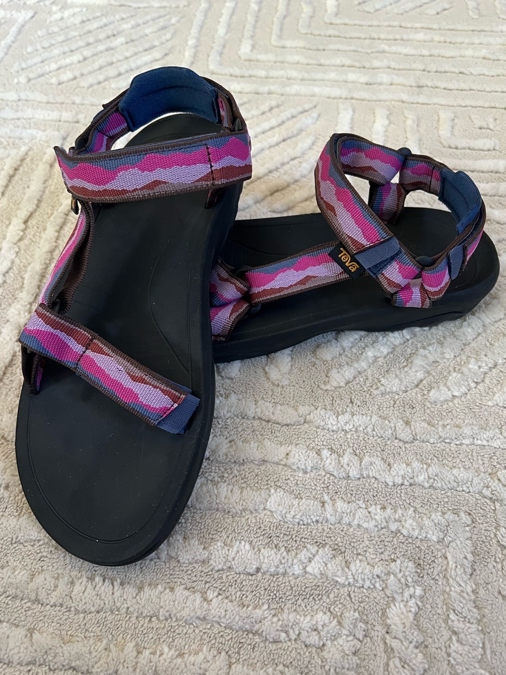 Teva Women’s 9 / Men’s 7 EU 40 Pink Stripe Sport Water Sandals Adjustable Straps - Picture 4 of 9